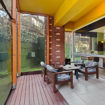 Asteri Garden & Terrace Apartment Sinaia